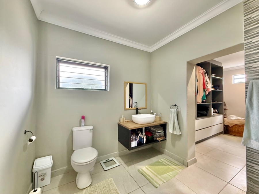 4 Bedroom Property for Sale in Fernglen Eastern Cape